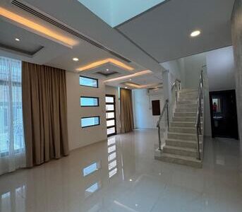 BHD 500, Luxurious & Spacious Villa In Al-Hidd