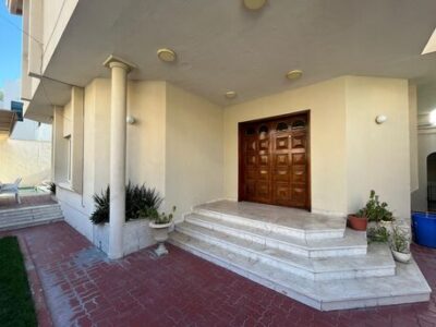 BHD 850, 450 Sq. Meter, EXCELLENT 4BHK SEMIFURNISHED VILLA WITH PRIVATE POOL