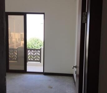 BHD 600, Corner Villa In Al Nour Neighborhood