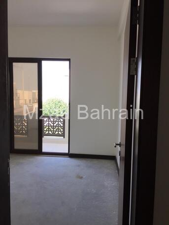 BHD 600, Corner Villa In Al Nour Neighborhood