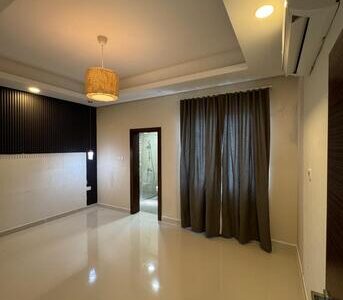 BHD 500, Luxurious & Spacious Villa In Al-Hidd