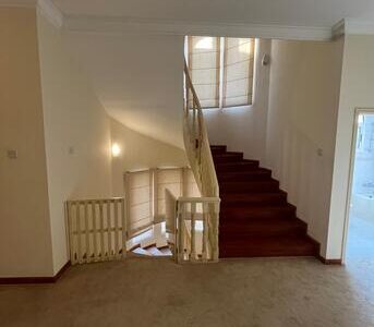 BHD 850, 450 Sq. Meter, EXCELLENT 4BHK SEMIFURNISHED VILLA WITH PRIVATE POOL