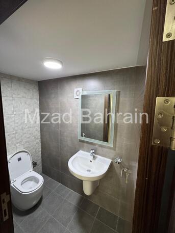 BHD 500, Luxurious & Spacious Villa In Al-Hidd