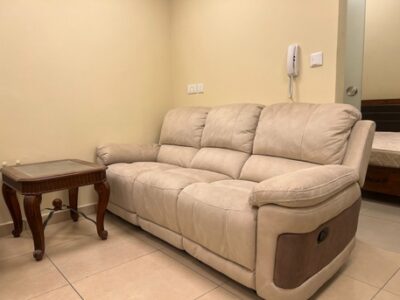 BHD 245, EXCELLENT 3 SEATER SOFA COMFORTABLE VERY LESS USE 2 MONTH ONLY IN SHOP PRICE 395