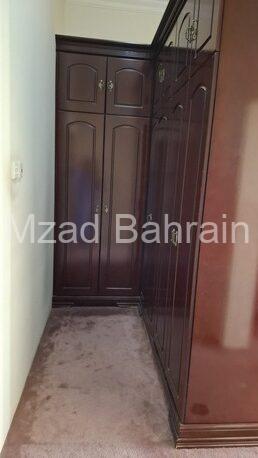 BHD 70, Wooden Wardrobe Very Excellent Condition