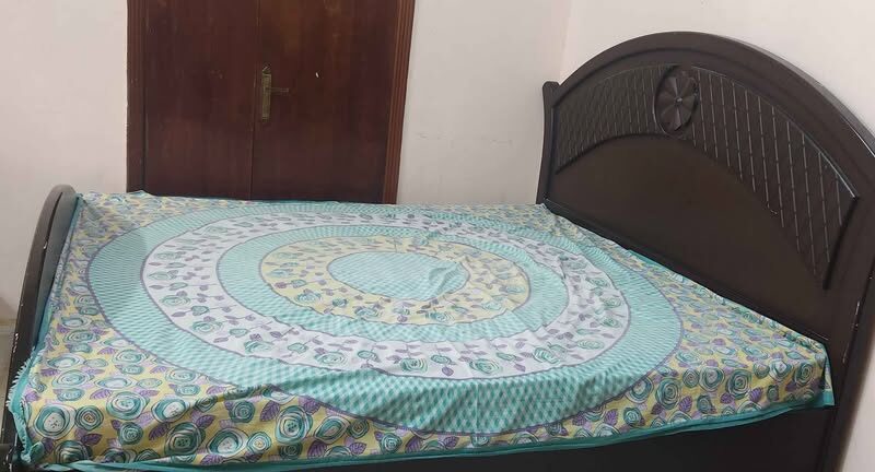 Queen size bed for sale with mattress