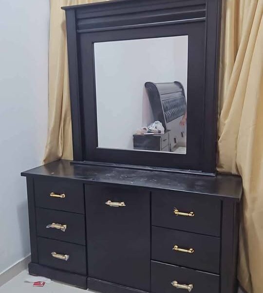 Bed room set