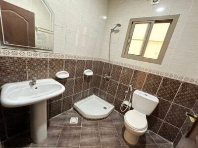 Flat For Rent In Busaiteen