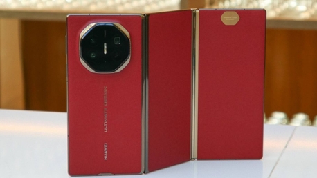 Huawei Mate XT Ultimate Design 3 Fold Premium Special Edition