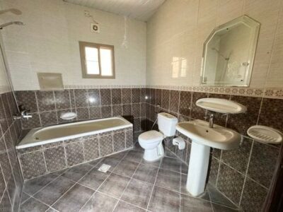 Flat For Rent In Busaiteen