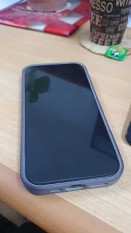 Iphone 16 Pro Slightly Used