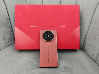 Huawei Mate XT Ultimate Design 3 Fold Premium Special Edition