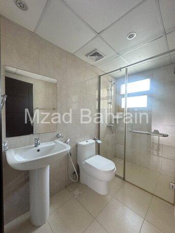 Modern Flat For Rent In Busaiteen