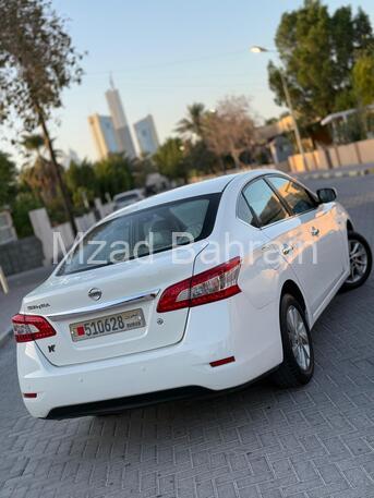 Nissan Sentra