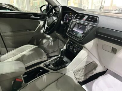Volkswagen Tiguan SEL, 2017, Automatic